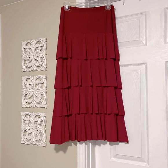 Junee Skirts Layered Skirt Poshmark